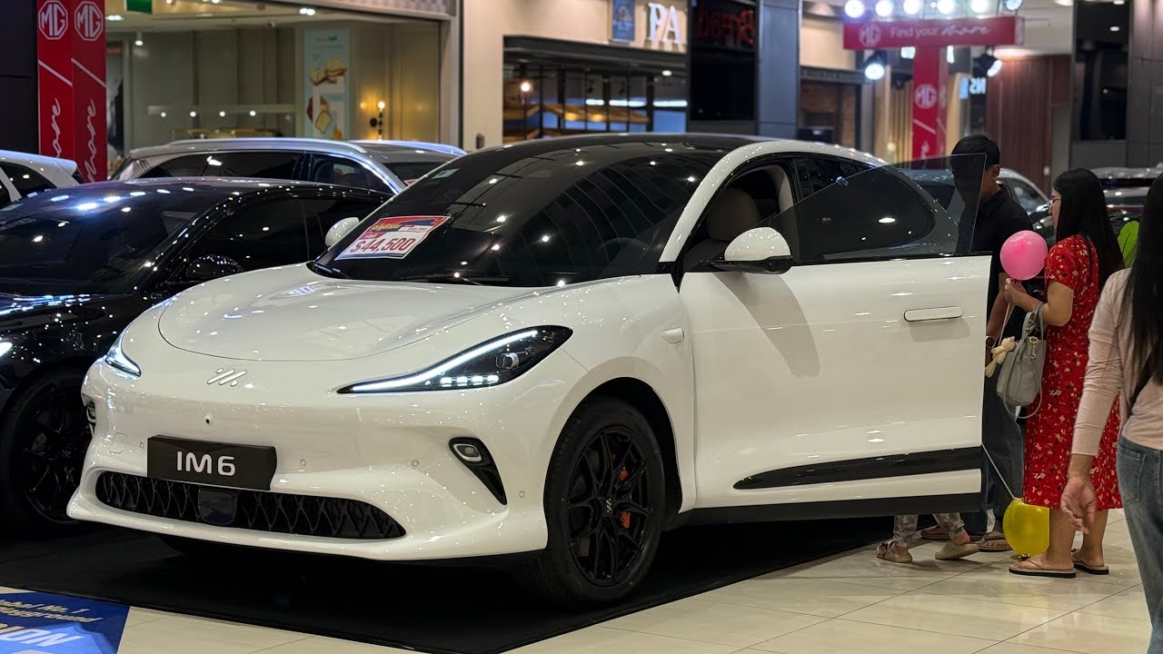 IM 6 EV 2026 Review interior and exterior 