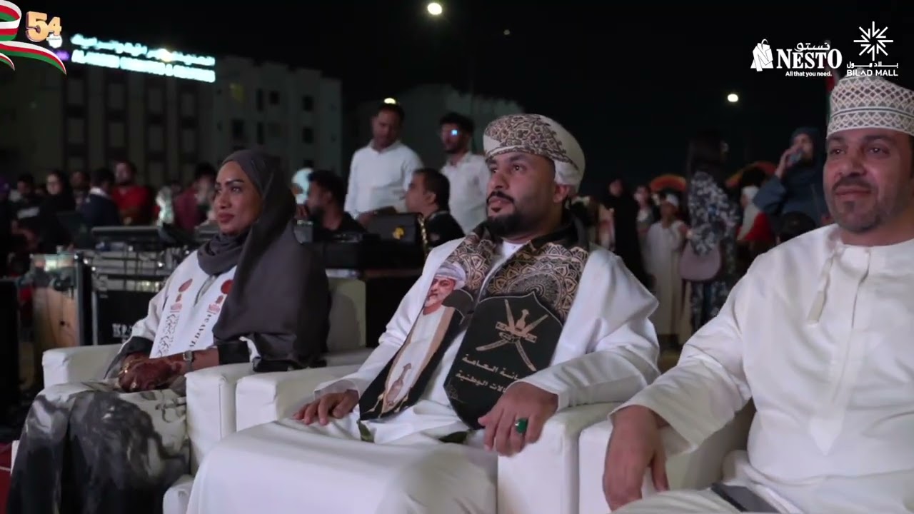 🎉🇴🇲 Oman&rsquo;s 54th National Day Celebration at @nestohypermarketoman @biladmalloman