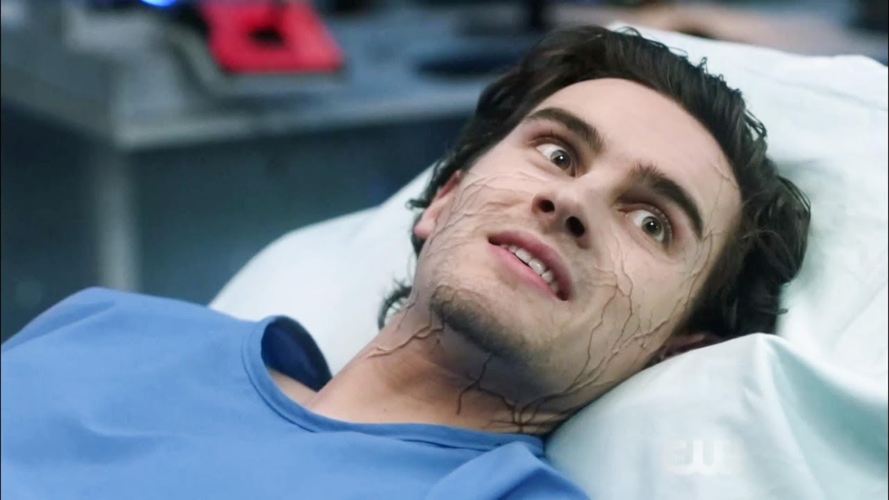 Supergirl 4x07 Lena does the test on the human Subject