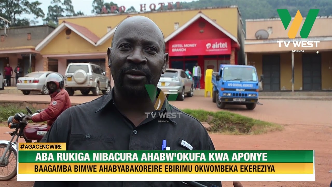 AGACENCWIRE: Abatuura nibacura ahabw'okufa kwa Aponye, baagamba bimwe ahaby'abakoreire.