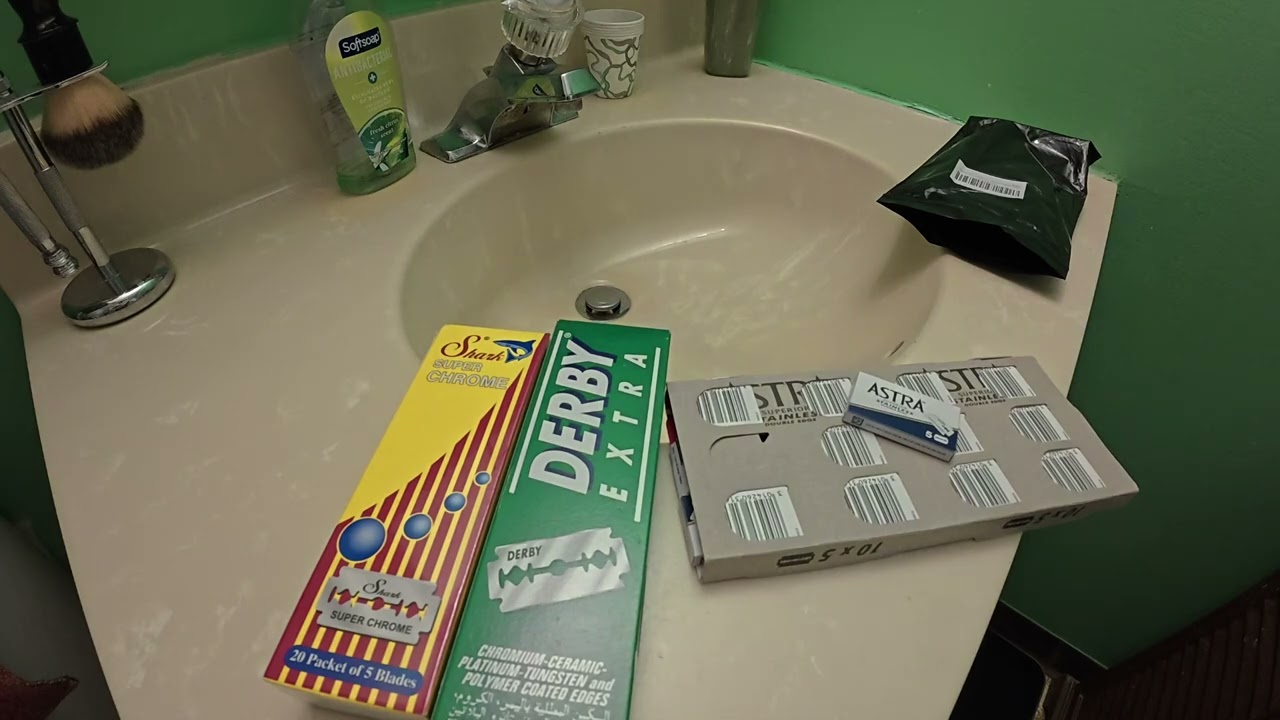 3 new packs of razor blades Shark, Derby, and Astra #shavingwithbarchuckin 