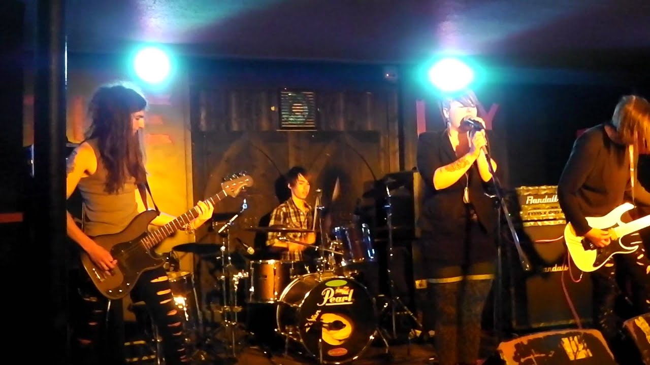 SiiDE-FX- Highway To Hell (Live @ The Ivy Leaf Bar, Sheerness)