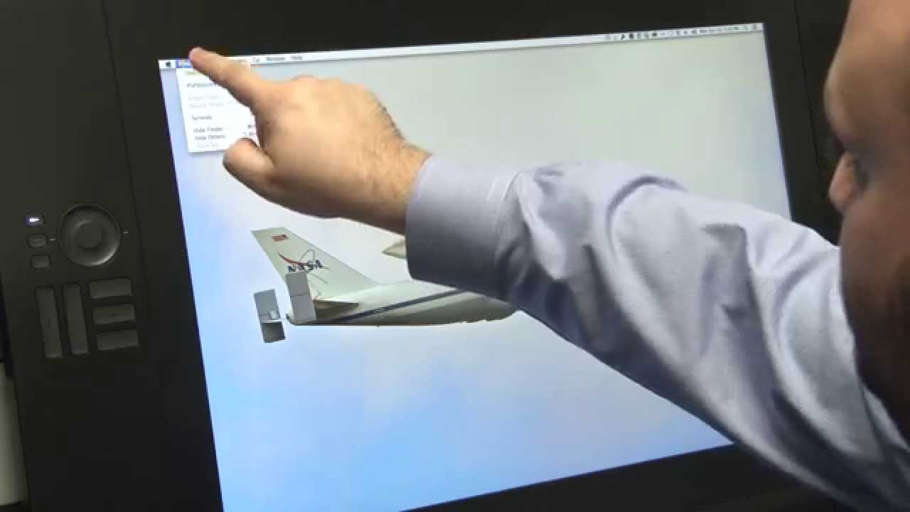 Wacom Cintiq 24HD Touch: Unboxing, Setup and Initial Thoughts