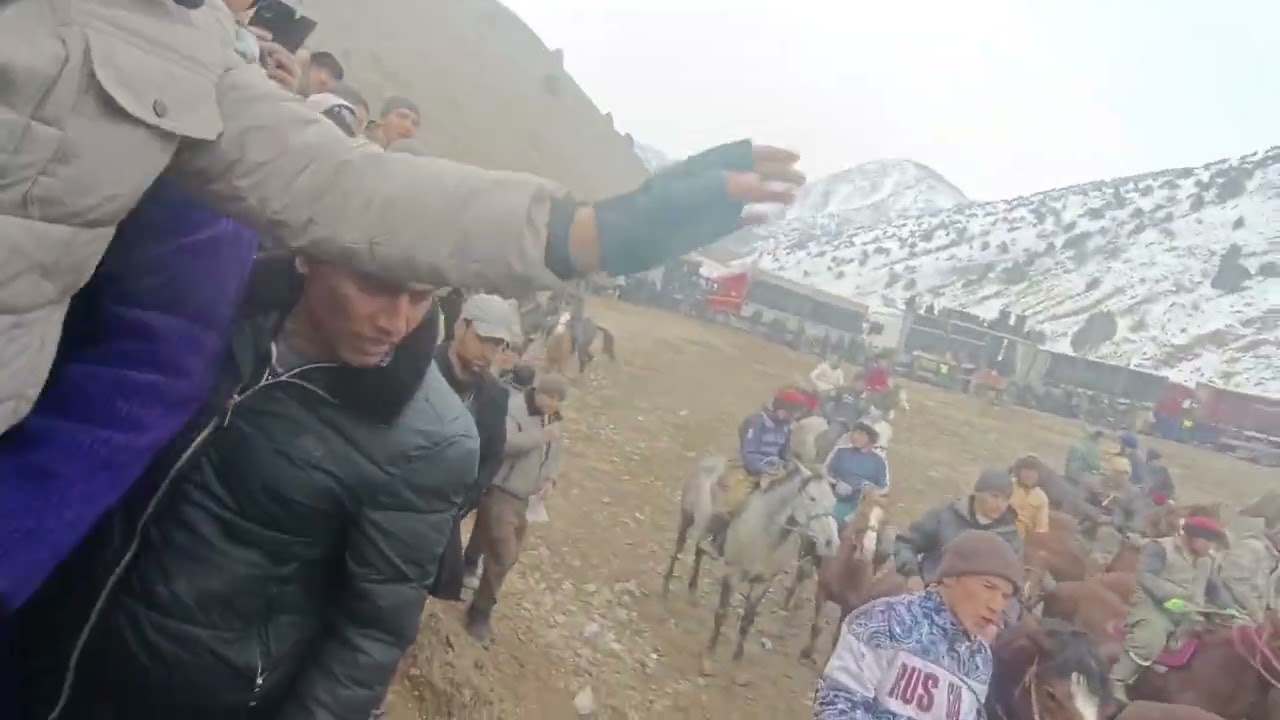 Улоқи бузкаши дар деҳоти дашти қозӣ 