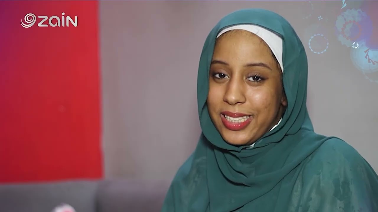 تكريم الطالبة رهف الأمين الطيب البشير الأولى في امتحانات الشهادة السودانية المؤجلة للعام 2024م
