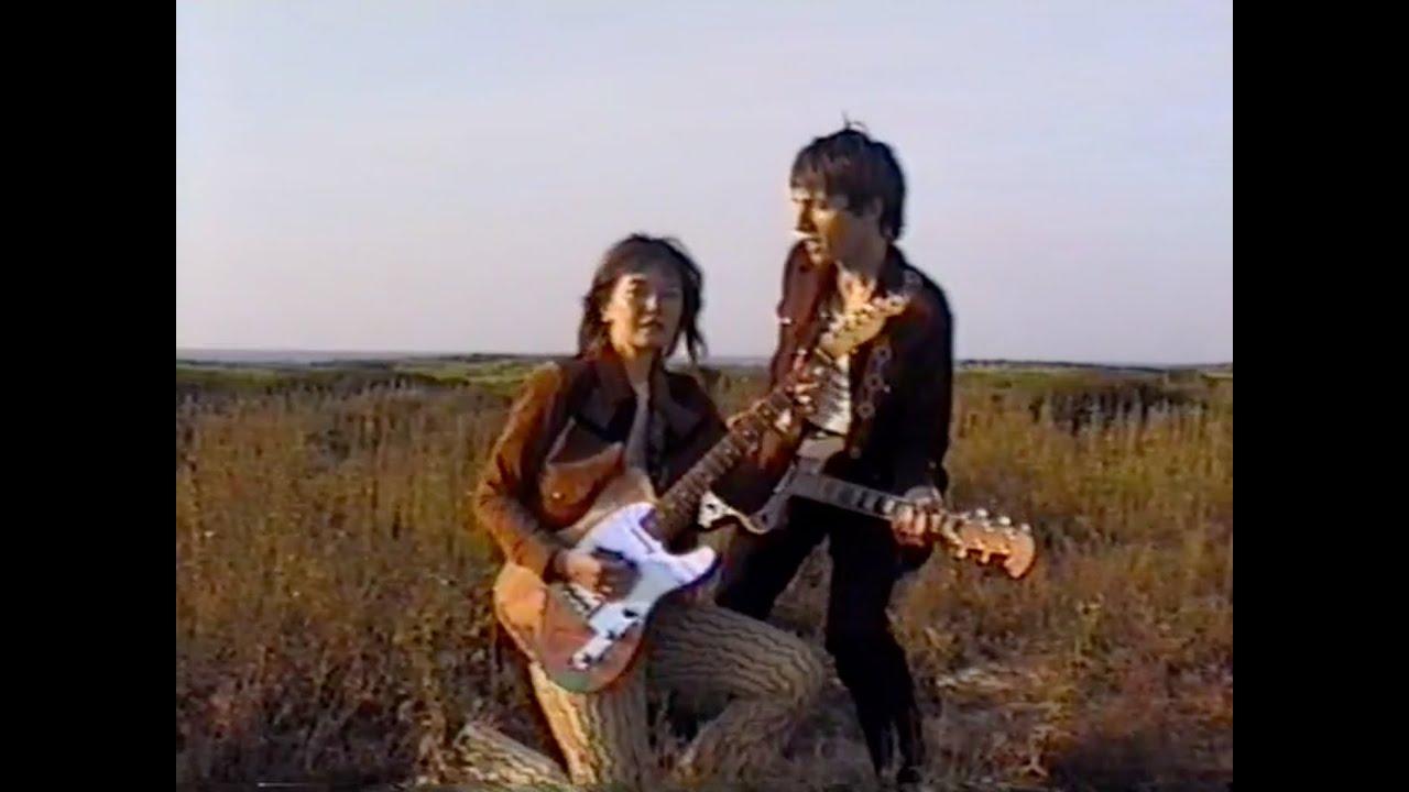 Zo Lief - Pinch Me (Official Video)