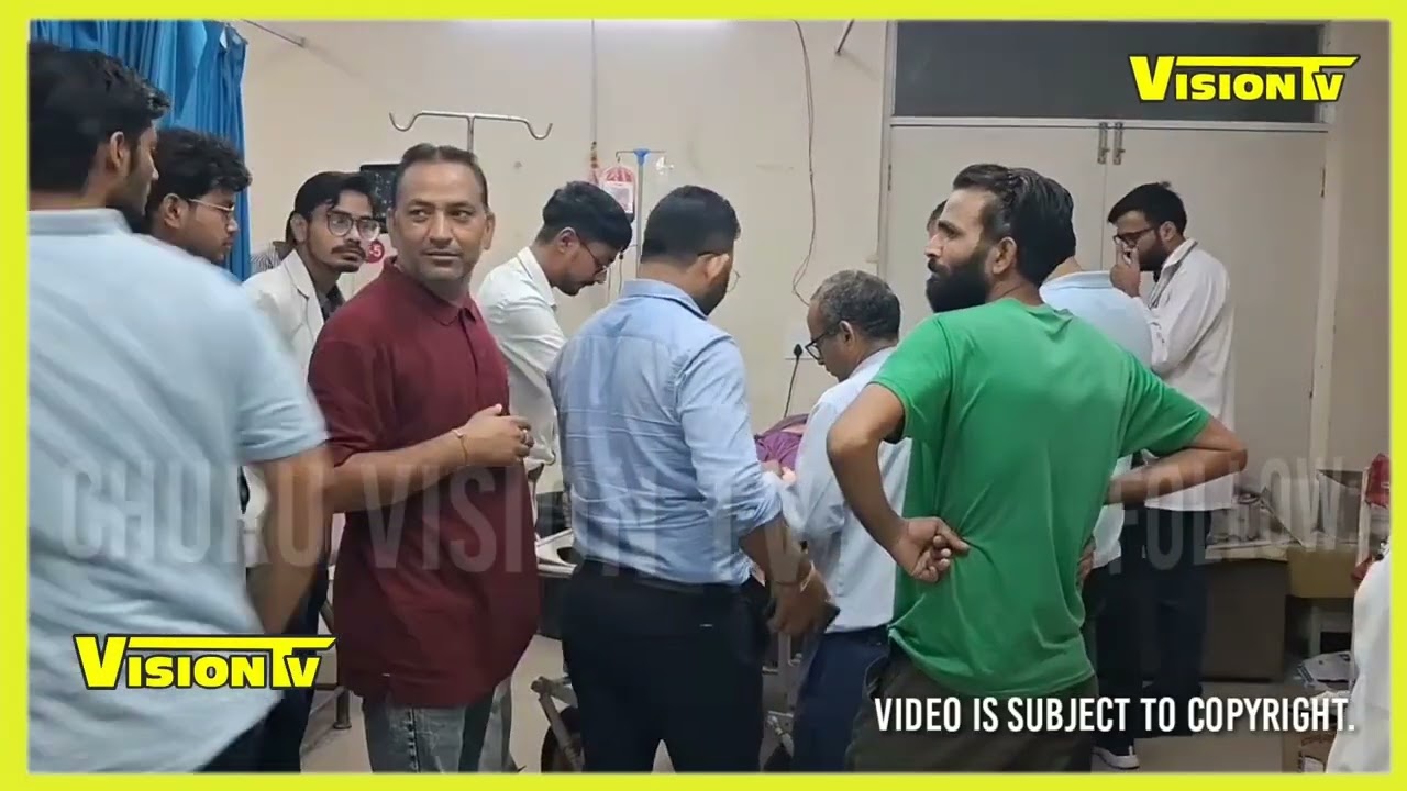 A 22-year-old college student was attacked with a knife in broad daylight in Taranagar, Churu, and was referred to Jaipur.