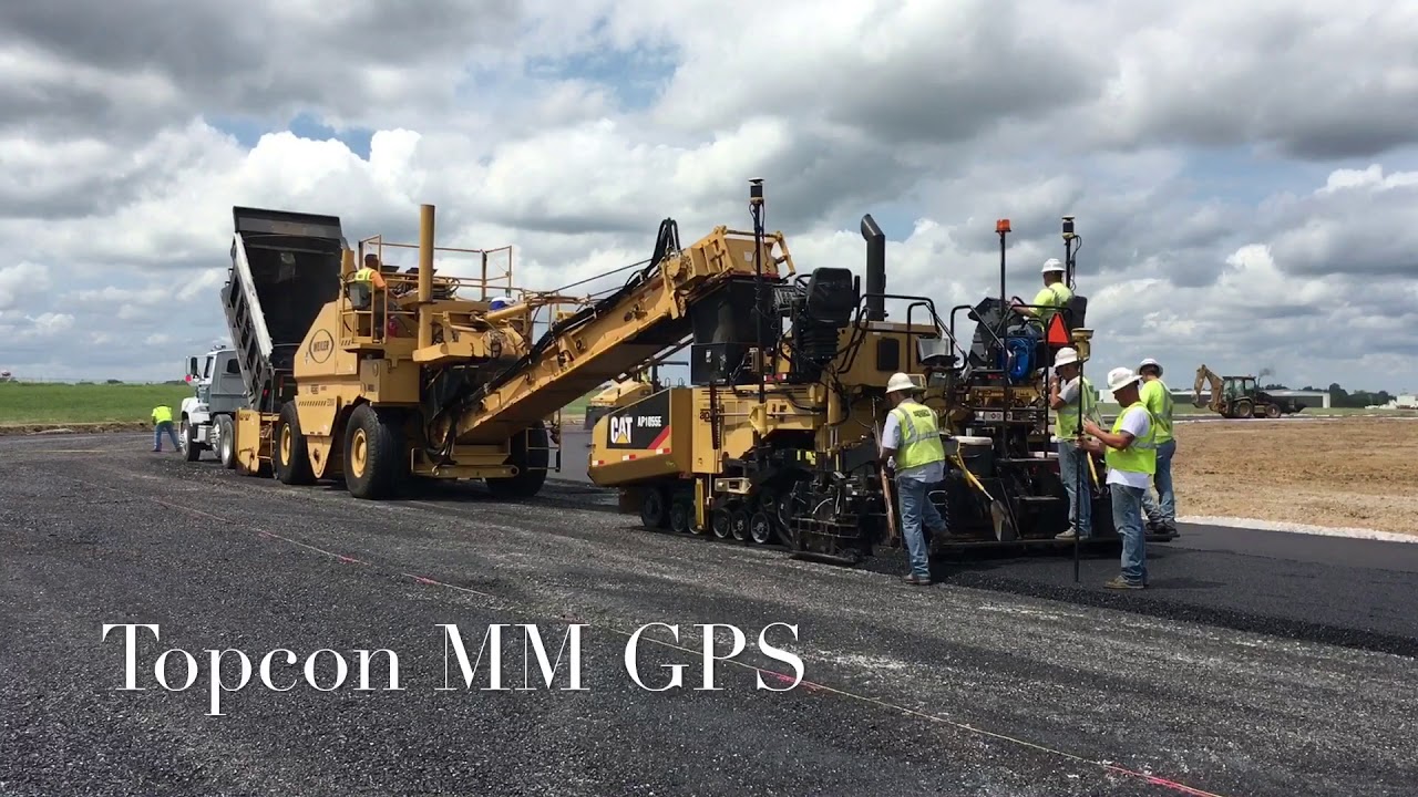 Topcon Dual MM GPS on CAT Paver