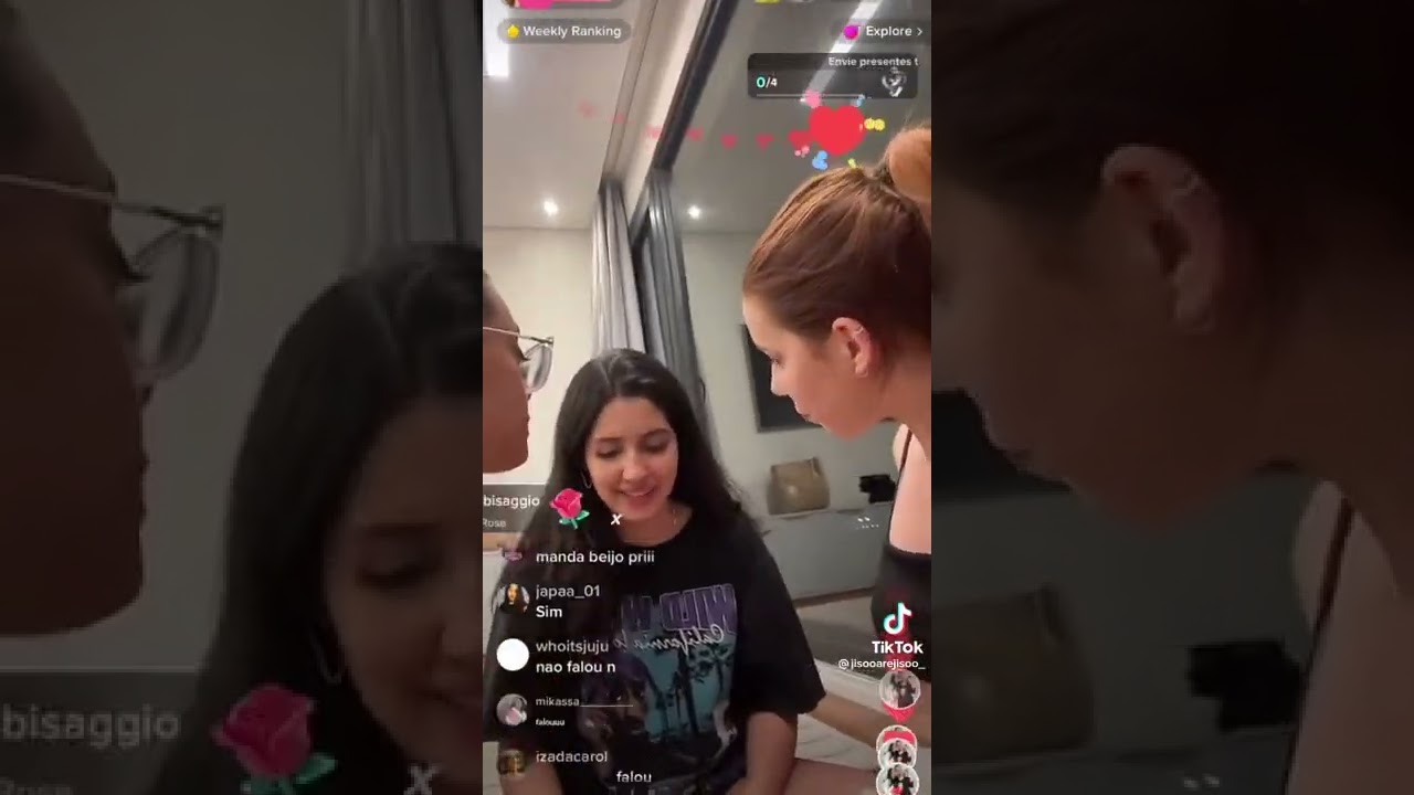 CAROL E PRISCILA EITA
