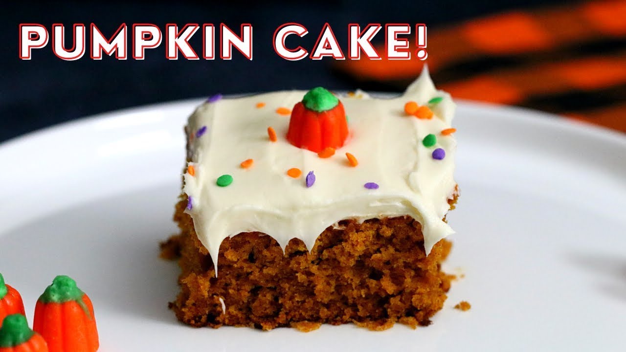 The Most Amazing Pumpkin Cake (super easy)