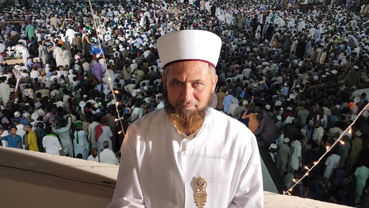 جانب من احتفالات باكستان الليلية بفخر الأكوان عليه الصلاة والسلام #pakistan