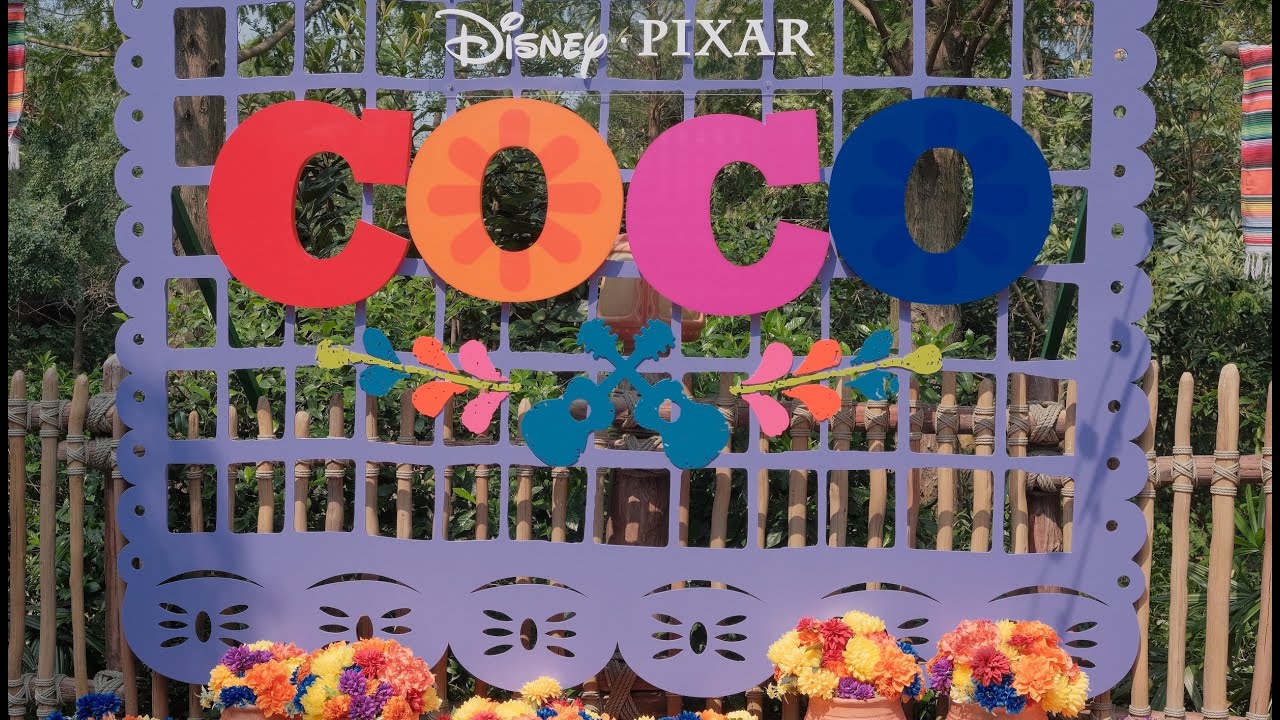 Shanghai Disneyland Halloween 2024 | Duffy and Friends | Zootopia | Land Tour