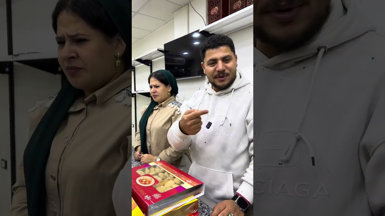 عامل النظافة الطيب دخل المحل يشتري موبايل هديه لبنته المهندسه ولكن كانت الصدمه😱