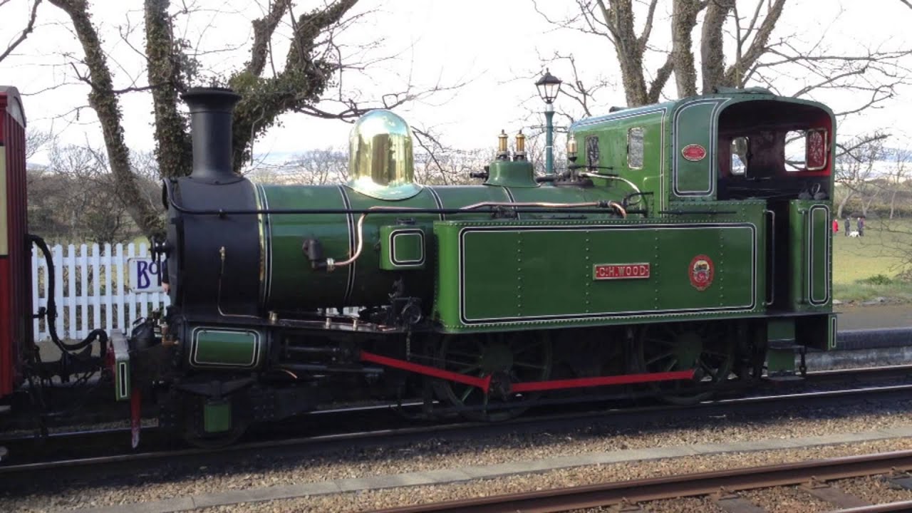 Isle of Man Railway's Rush Hour at Castletown station 2013