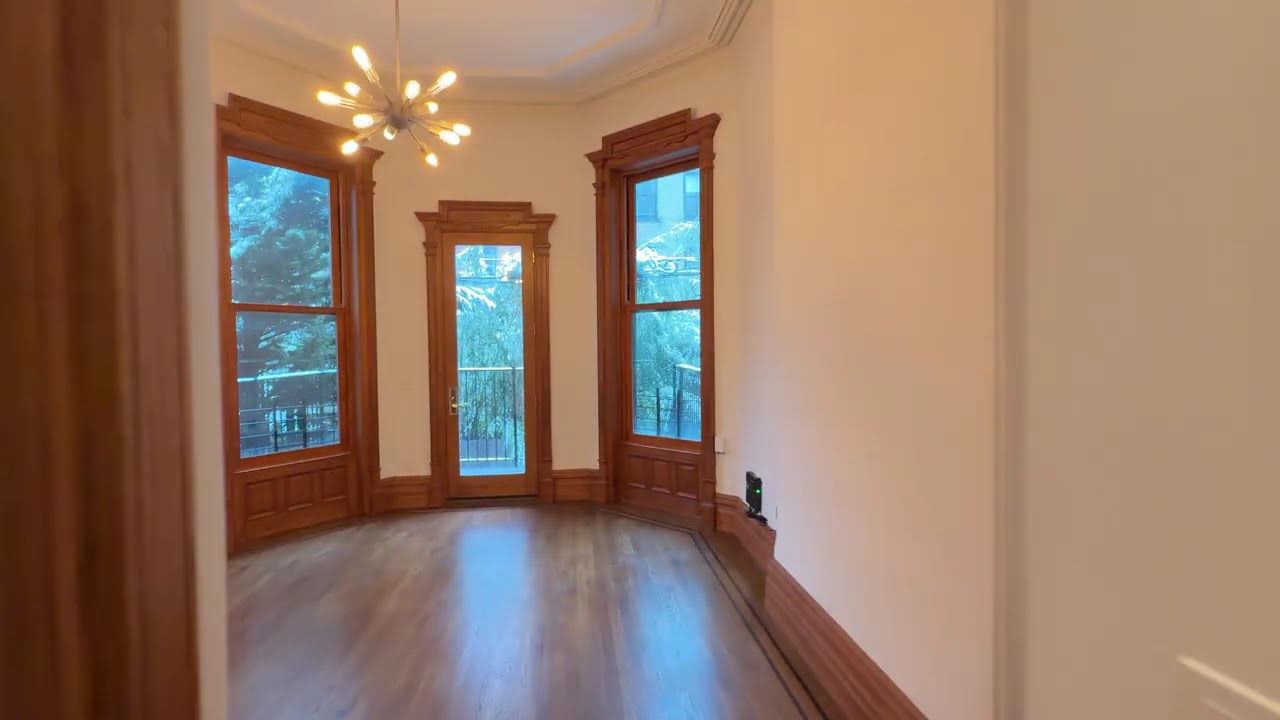 323 Washington Ave #1