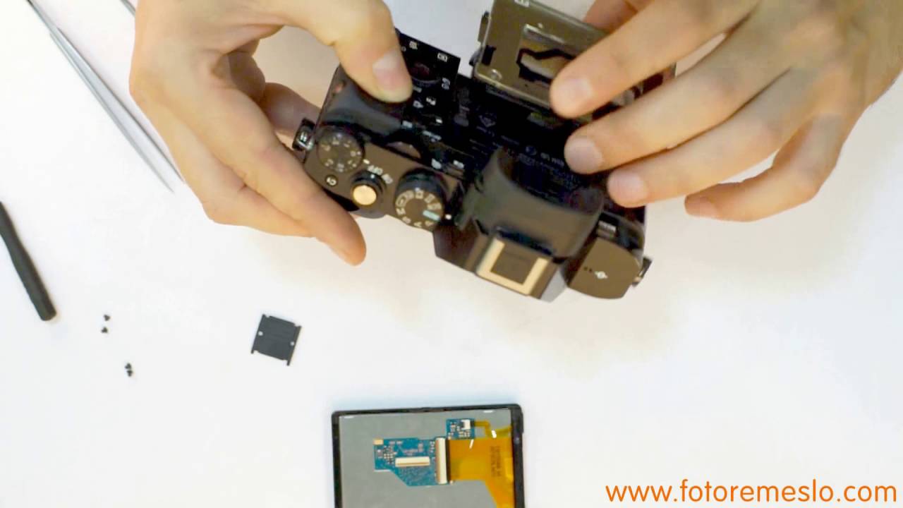 How to replace Sony A7 A7R  LCD screen