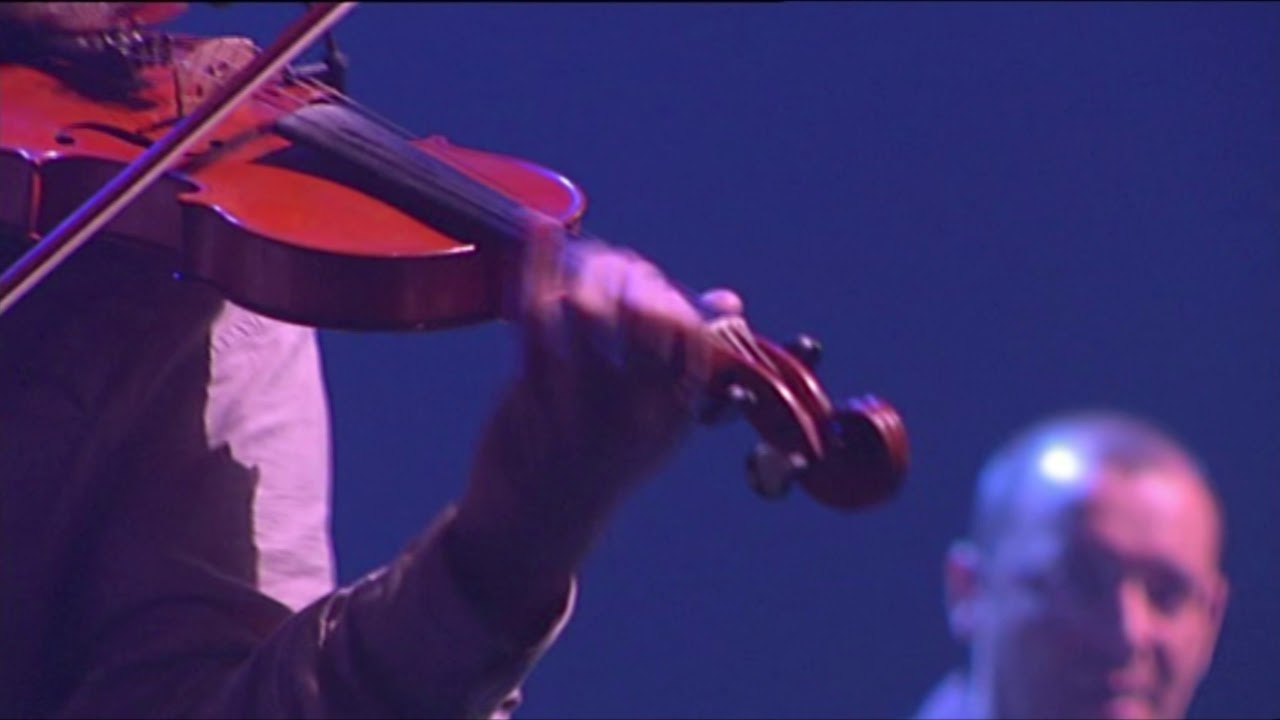 Berrogüetto - Ataque de Jota (Galician Celtic Folk Music)