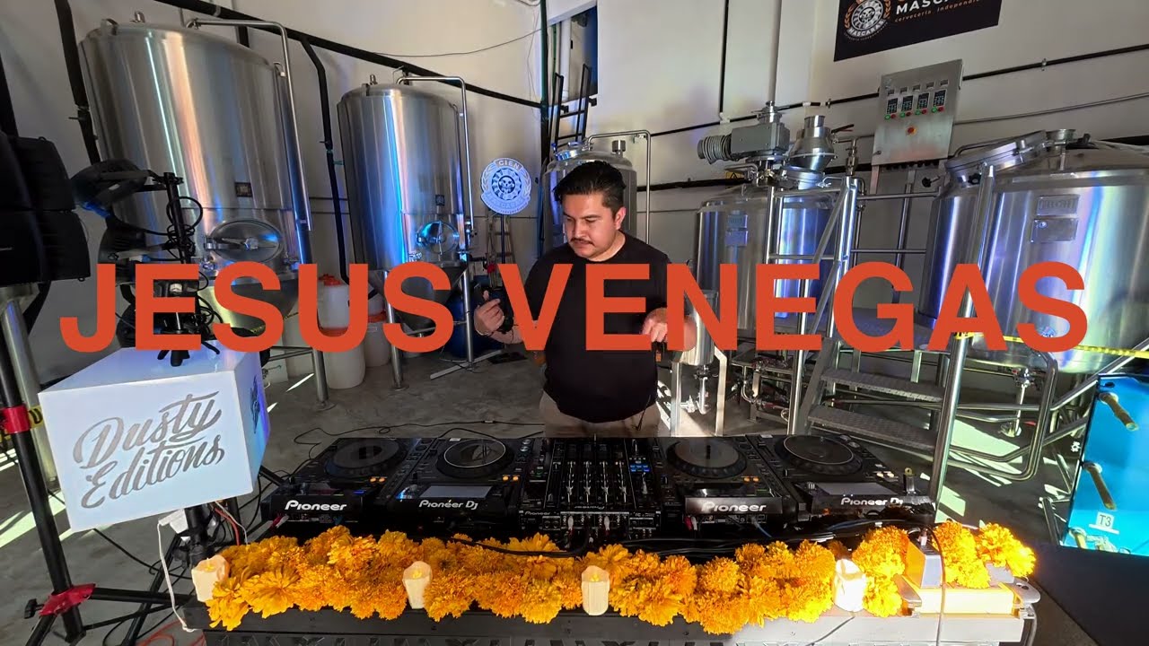DUSTY EDITIONS ESPECIAL SHOWCASE DIA DE MUERTOS ||| SET WITH JESUS VENEGAS