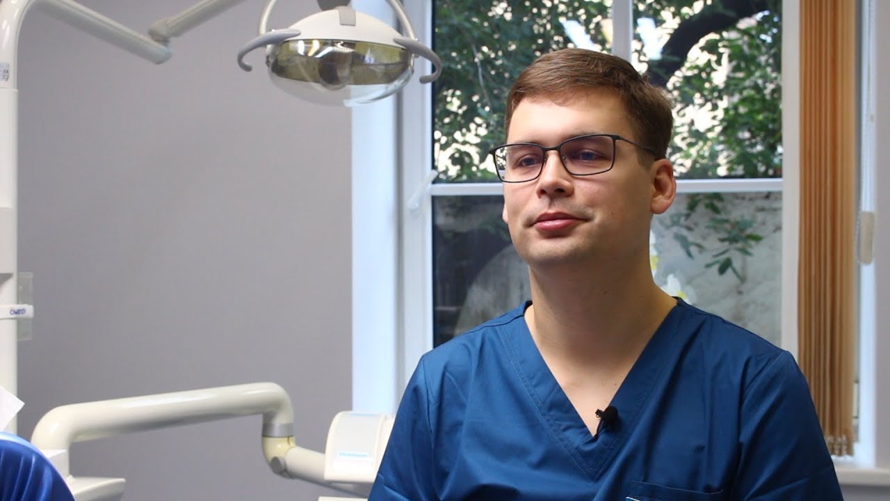 Kādi ir bezzobu pacientu ārstēšanas risinājumi, izmantojot zobu implantus?