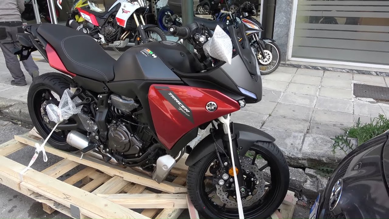 unboxing the new YAMAHA TRACER 700cc - red special edition 2020