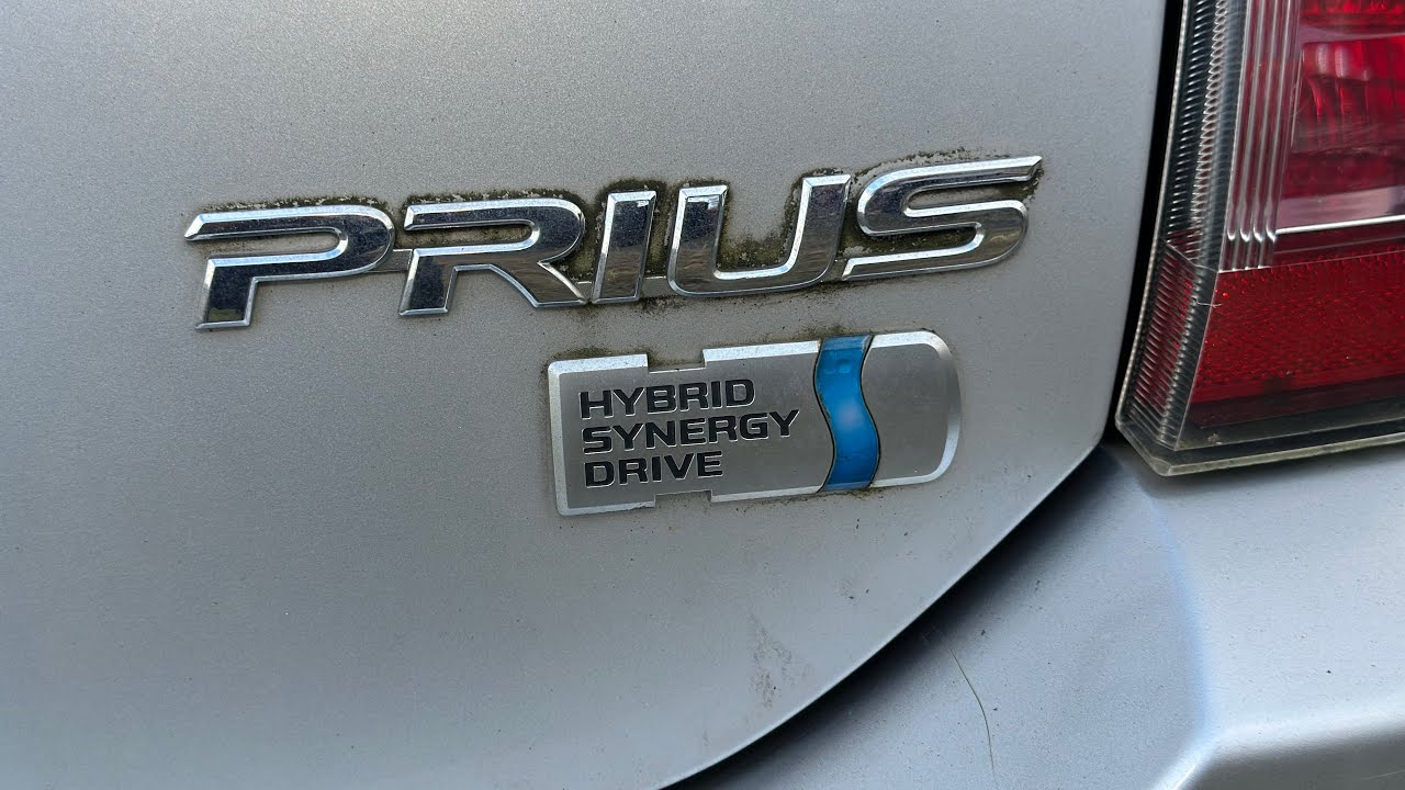 Toyota Prius Hybrid (2007) - Red Triangle of Death 🔺 P0A80, P3020😭