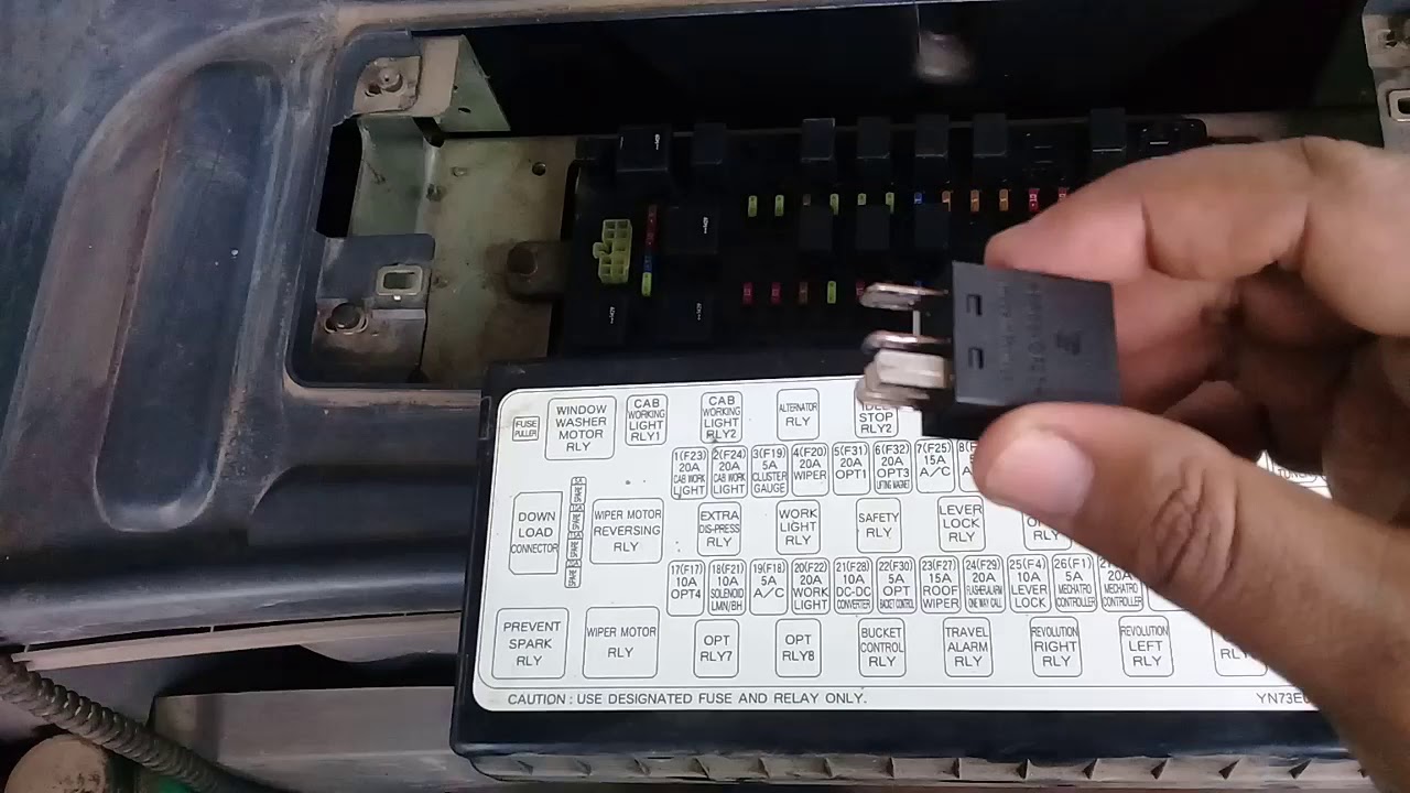 FUSEBOX - RELAYBOX  Excavator Kobelco