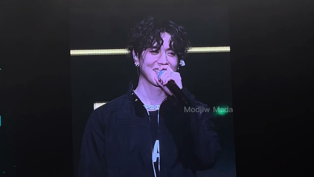 #YUGYEOM1stLiveInBKK_D2 💚💚 Good time with #Yugyeom  #got7 #aomg