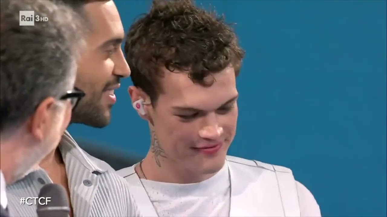BLANCO (Mahmood) momenti divertenti - È nata una star a Sanremo - Brividi #shorts
