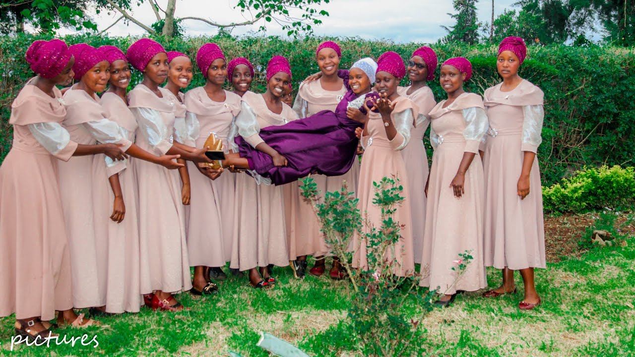 DORCA'S PRE WEDDING  AT KAMUREITO (sungurusiek) beautiful pre wedding