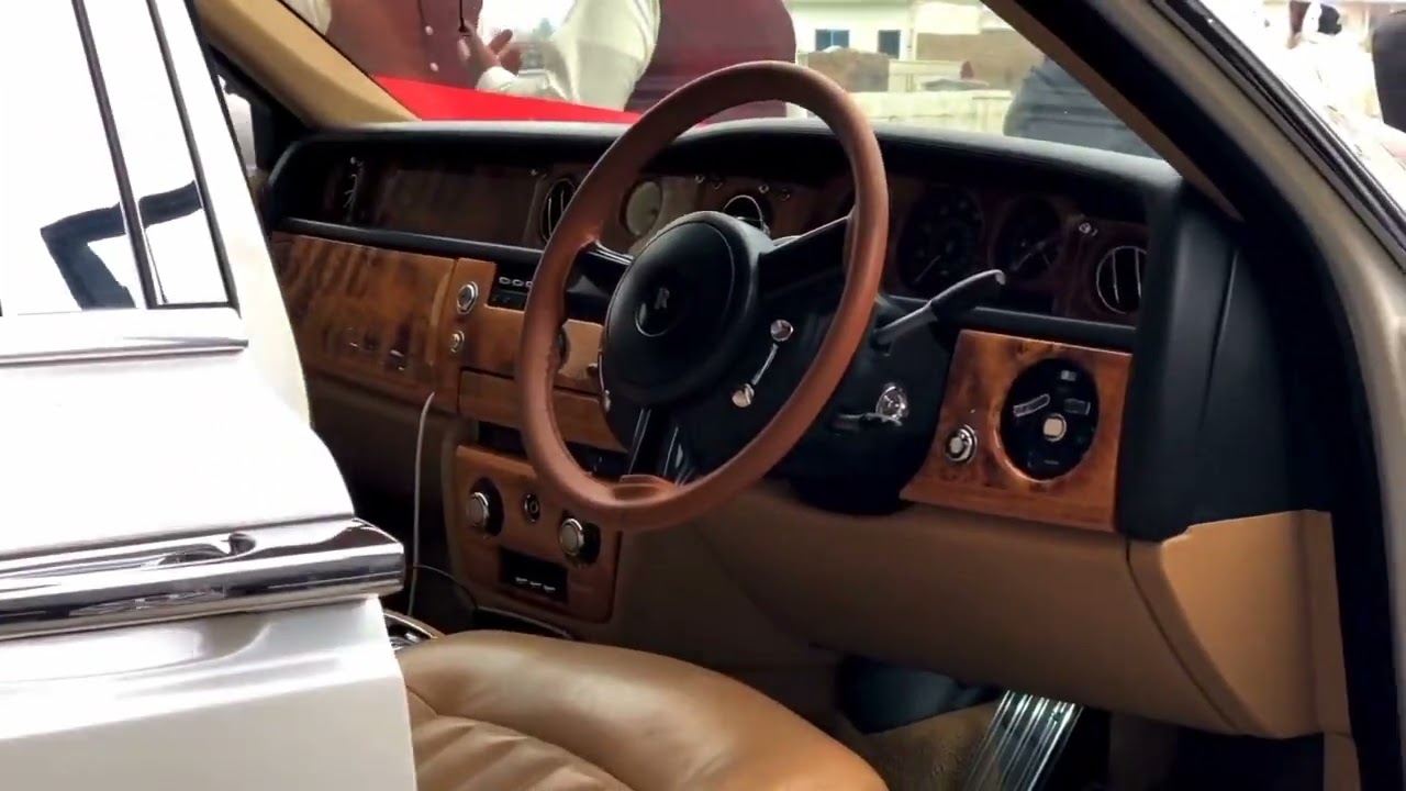 Exotic car hire in Dadyal Ajk contact for booking