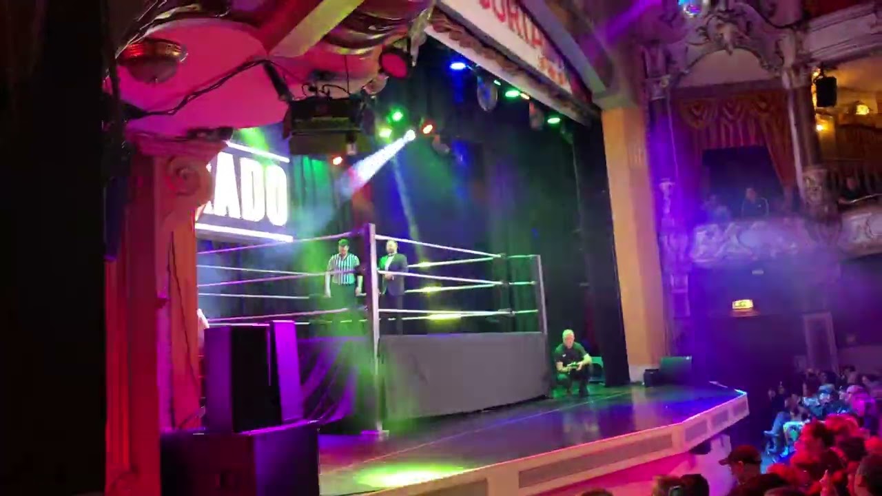 Grado entry at Grado’s big family wrestling bash ❤️