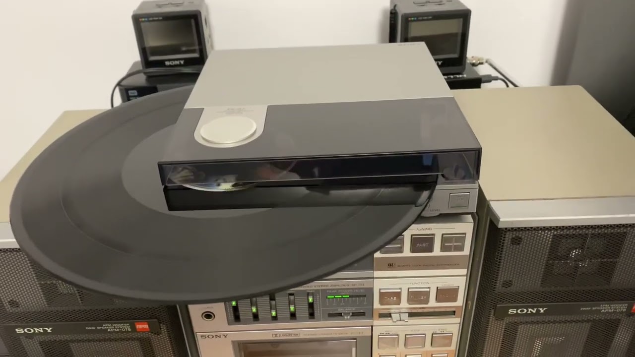 Sony FH-7 MK II and Sony PS-Q7 Turntable