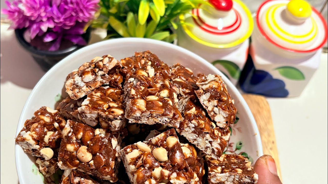 बाज़ार जैसे बादाम चिक्की घर पर बनाएँ #chikki #mungfalikichikki 