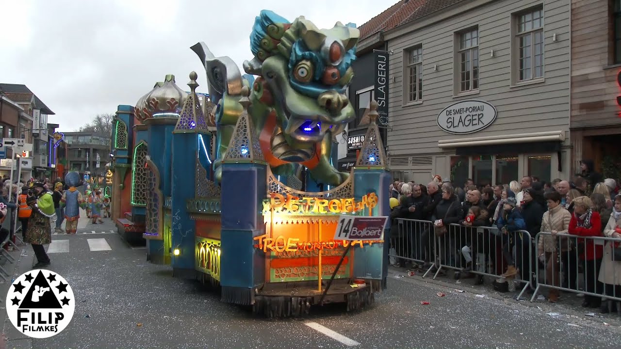 de volledige carnavalstoet van Merelbeke van 19 Maart 2023