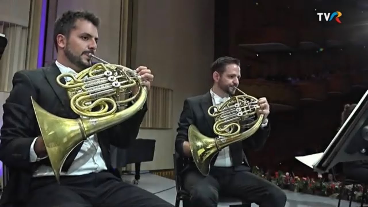 Bruckner 9 - Horns Opening - Tonhalle Zurich - Paavo Jarvi