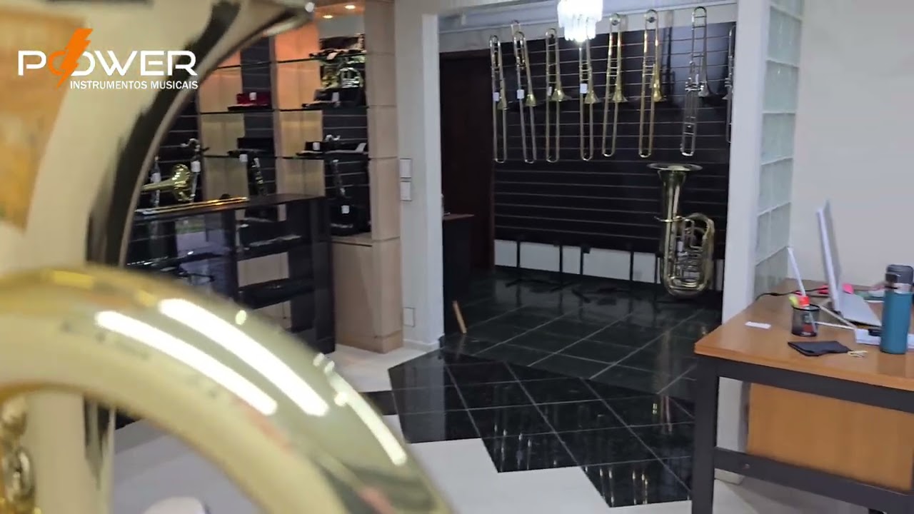 Bombardino/Euphonium Michael 3 Pistos Laqueado Sib (Semi-novo)