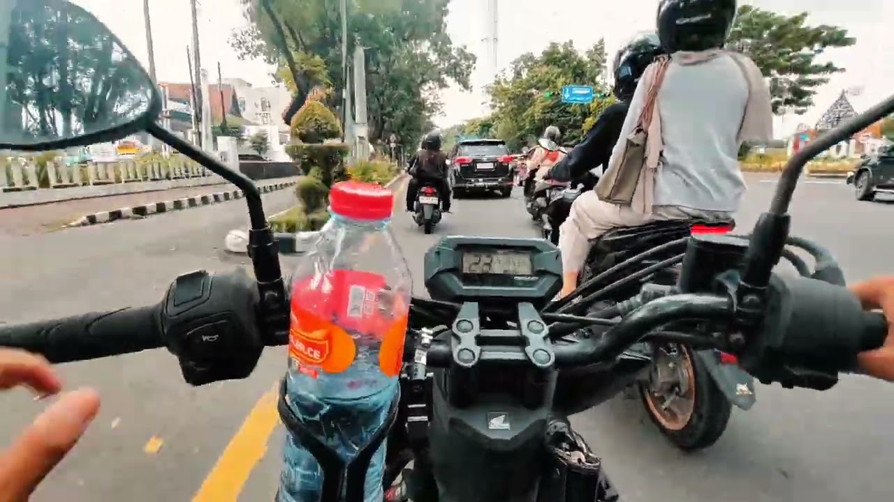 Slamet Riyadi : Cinematic POV Motorcycle ASMR (Solo Ride) to Calm Your Mind | 癒やし