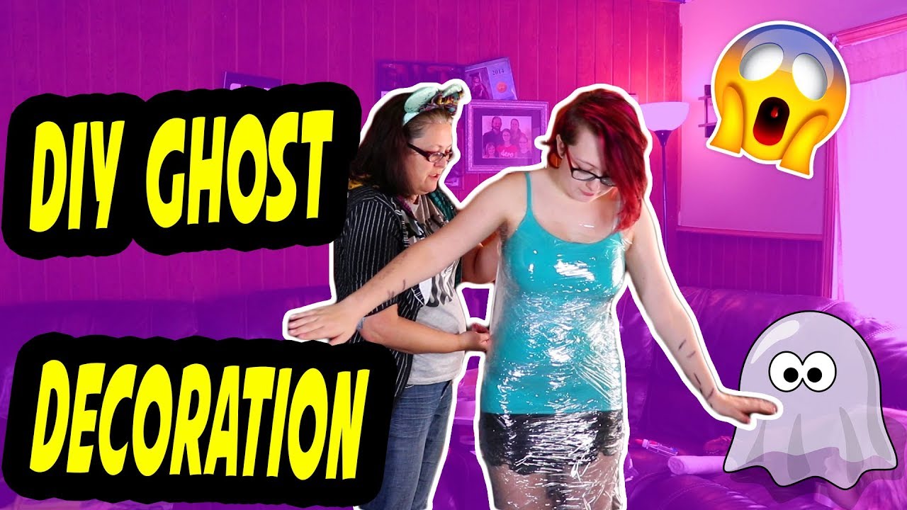 DIY Last Minute Halloween Decorations: Packing Tape Ghost