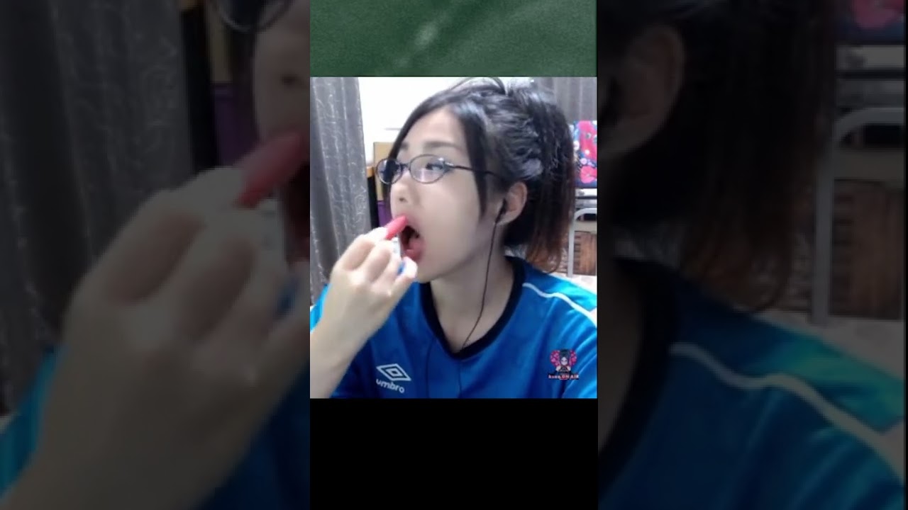 Lip stick
