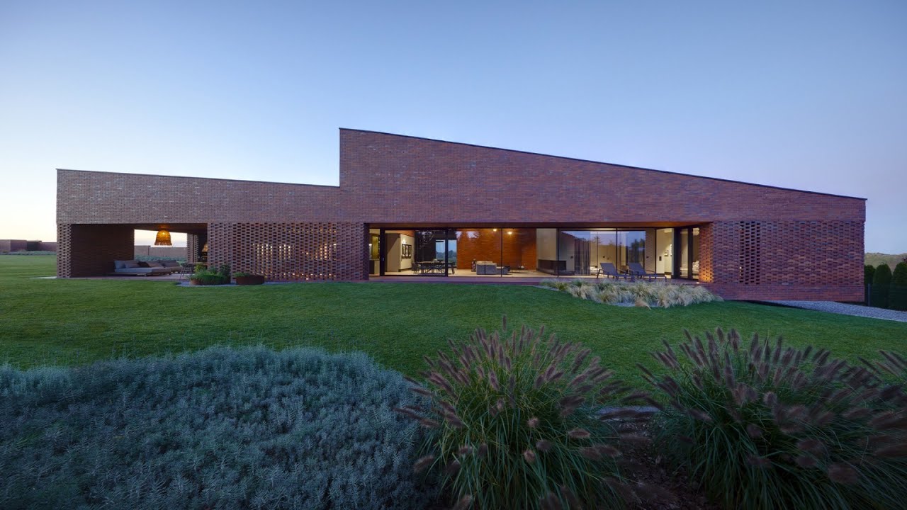 Industrial House By archistudio studniarek + pilinkiewicz In MIKOŁ&Oacute;W, POLAND
