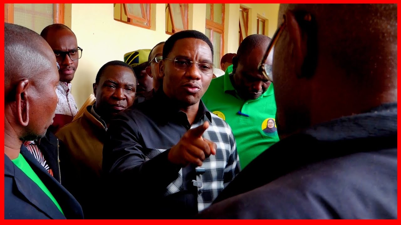 WATENDAJI WAINGIA KWENYE 18 ZA RC MAKONDA ALIPOTEMBELEA KUKAGUA MIRADI LONGIDO..