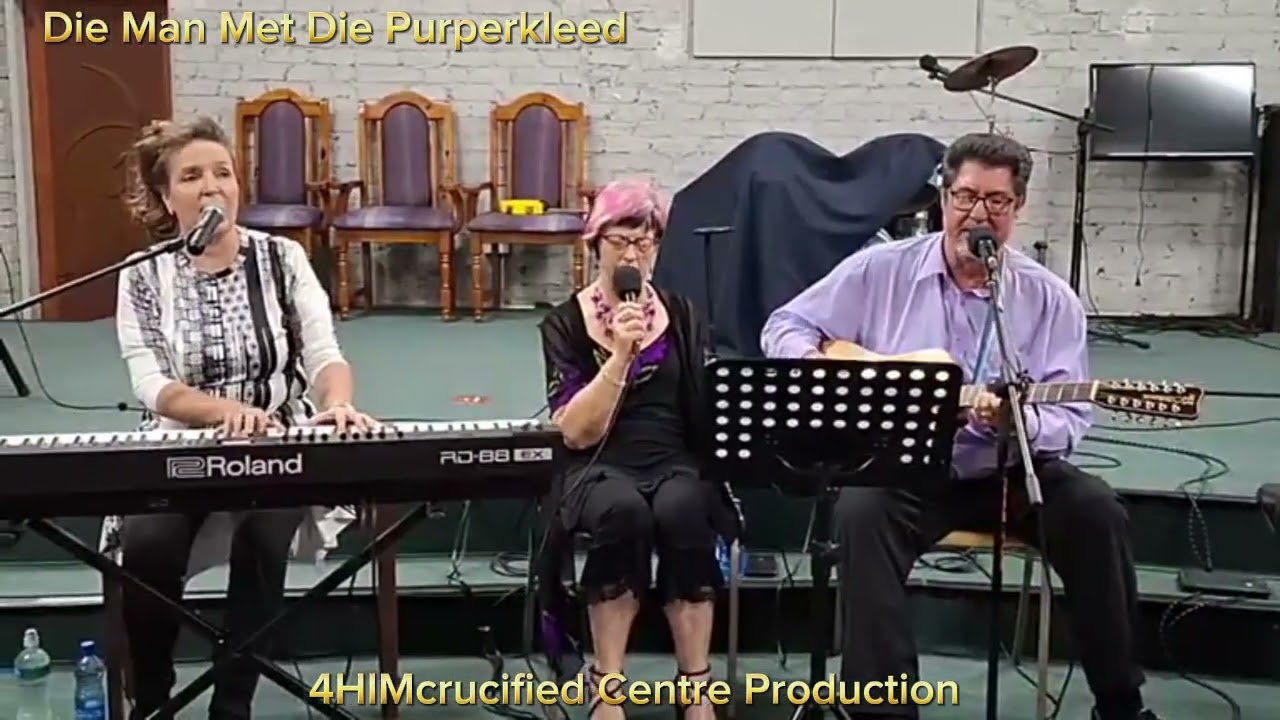 Die Man Met Die Purperkleed | WestMarx 