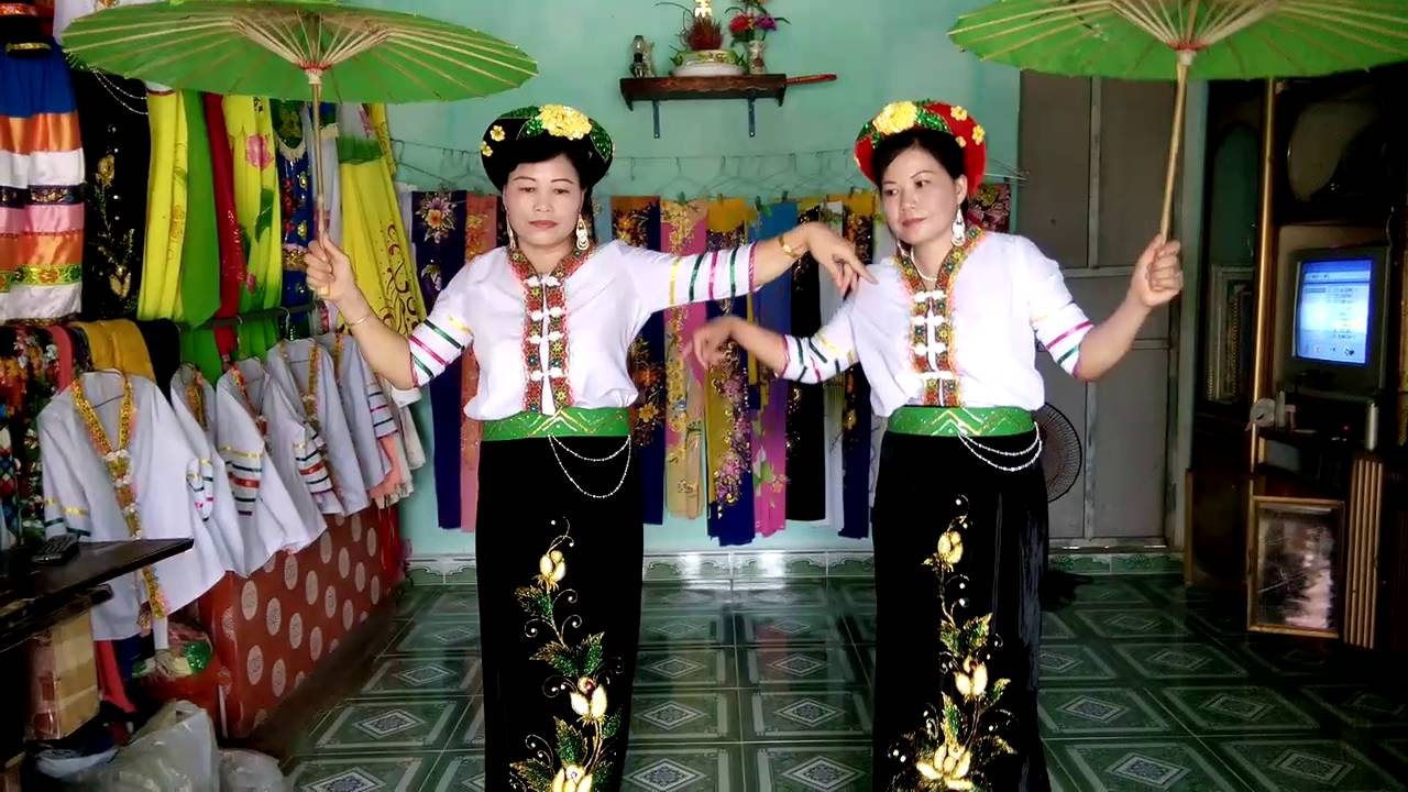 Múa Tình ca Tây Bắc: trang phục đẹp nhất. Hoa Phượng, Phương Khê -cb- tm- hd. ĐT:01683496393