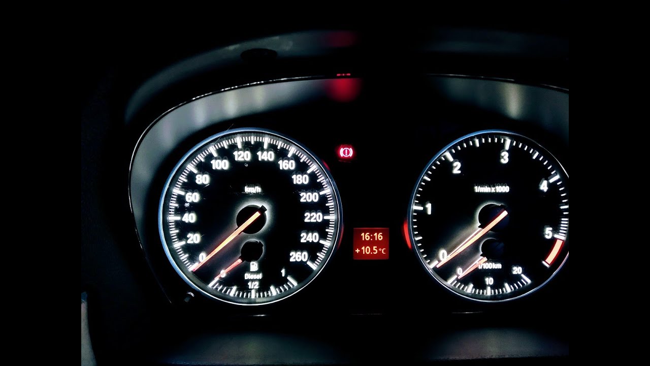 Спидометр BMW e90 / Обновление приборной панели белыми светодиодами своими руками (JHB/ ZA)