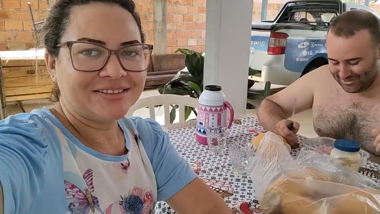 FOMOS AJUDAR NOSSOS AMIGOS EM UMA REFORMA