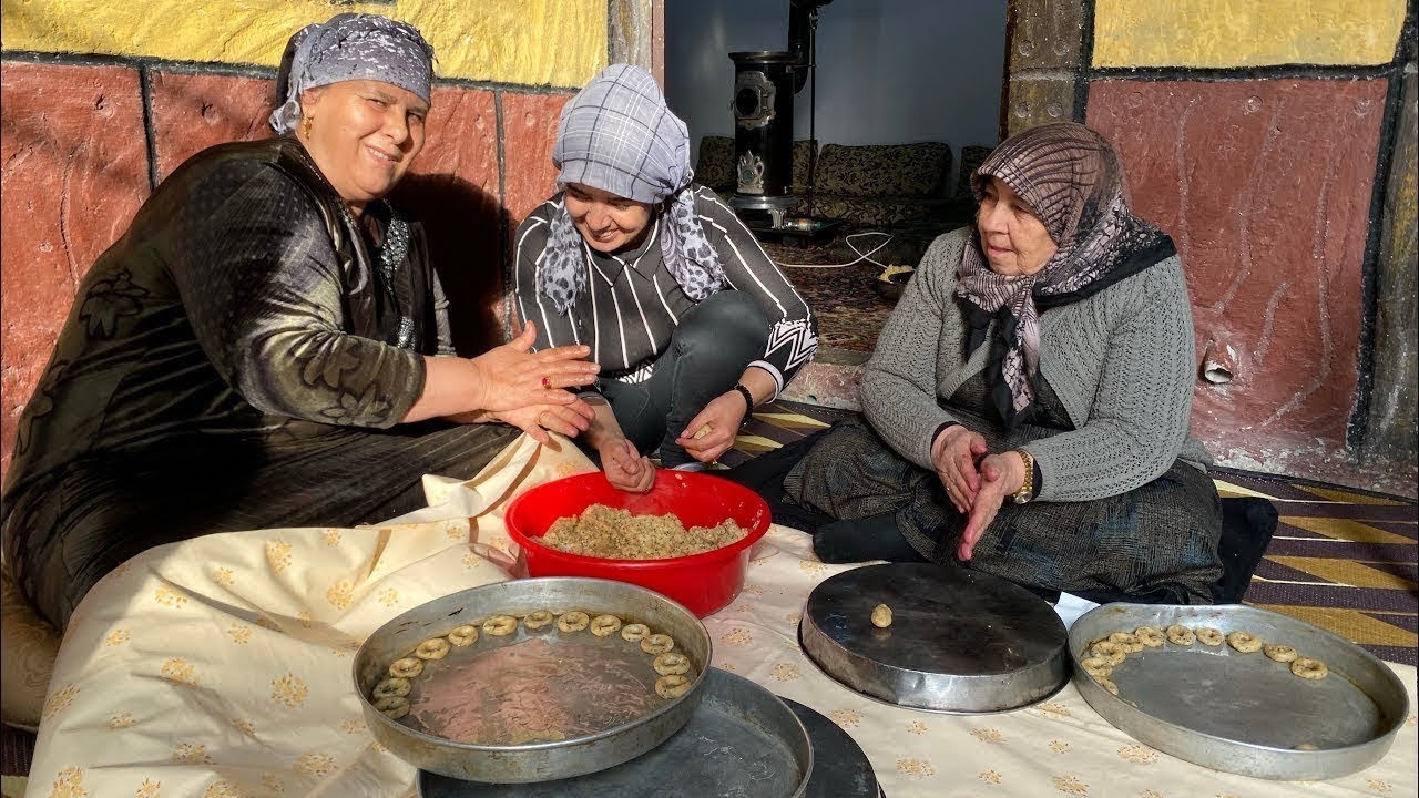 ساوينا ( كعك مالح ) و( بسكويت الجوز الهند )😋 بطريقه سهله و بسيطه الطعم خرافي وناجح ميك بالمية 😌
