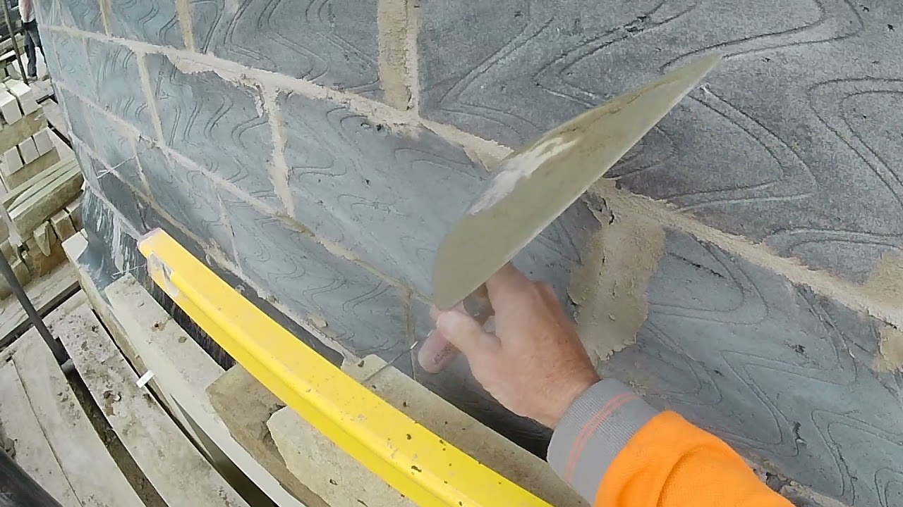 BRICKLAYING- Stonework