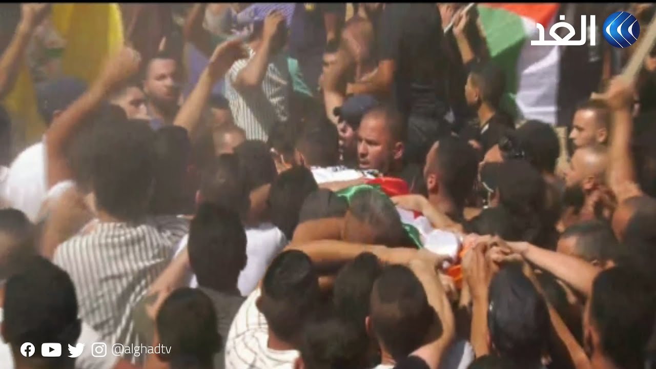 وسط غضبي شعبي.. الفلسطينيون يشيعون جثمان الطفل ريان سليمان بقرية نقوع في بيت لحم