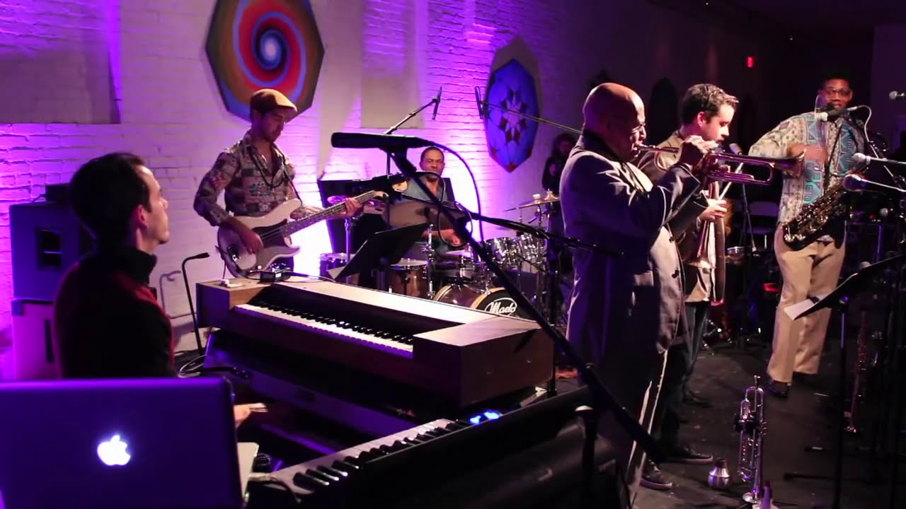 Jesse Fischer feat. Dr. Eddie Henderson & Sly5thAve - Sunburst