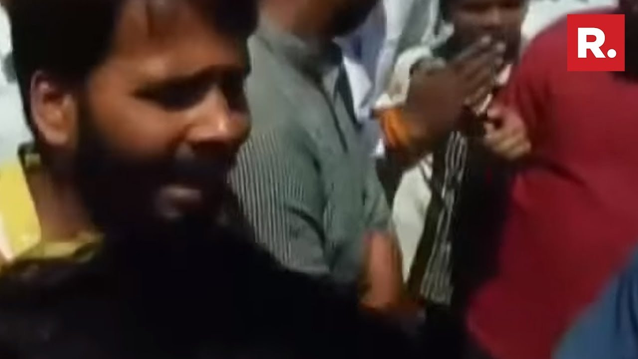 BJP-Congress Workers Clash At Priyanka Gandhi Vadra's Rally Venue In Varanasi